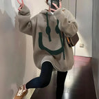 Joy | Hoodie mit lächelndem Gesicht-Design