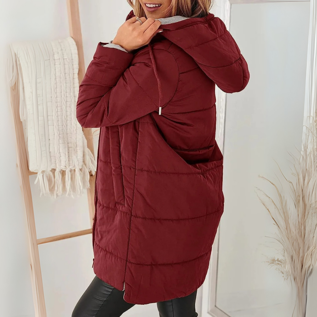 Ailsa | Daunenjacke mit Kapuze