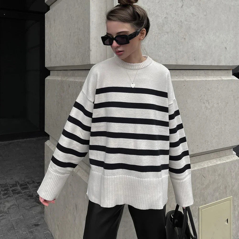 Gerda | Pullover mit Rundhalsausschnitt und Streifen