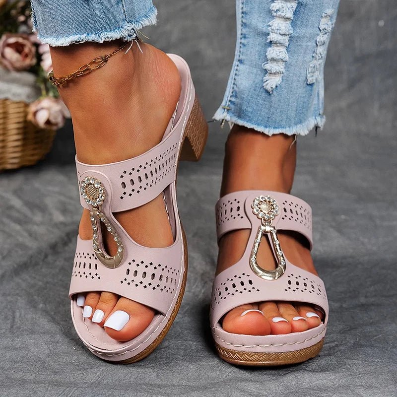 Nora - Orthopädische Sandalen